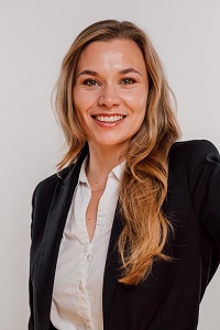 Portrait der Mitarbeiterin Verena Pfurtscheller der TU-Partner KPS