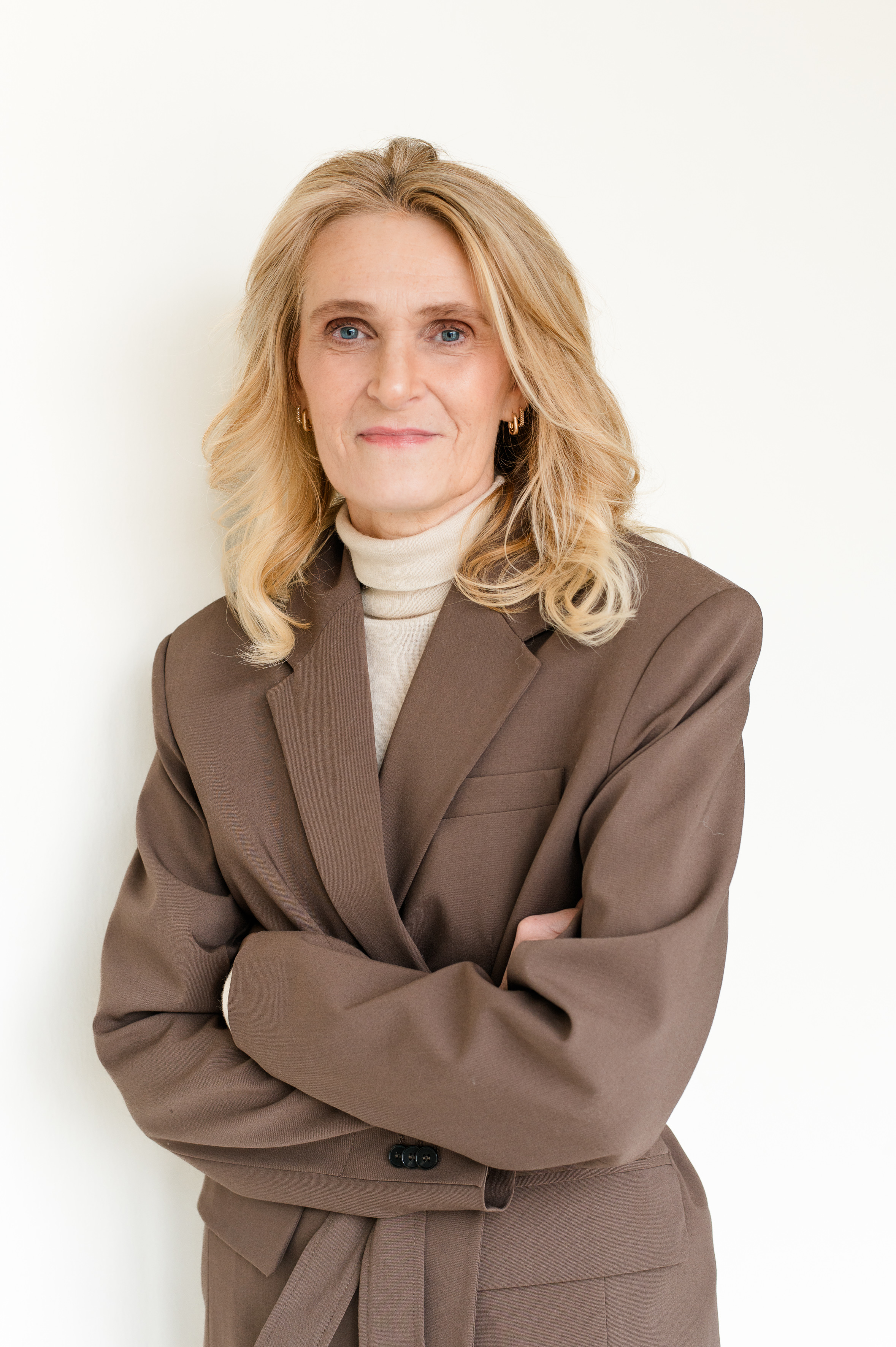 Portrait der Mitarbeiterin Sandra Lehner der TREUHAND-UNION OÖ