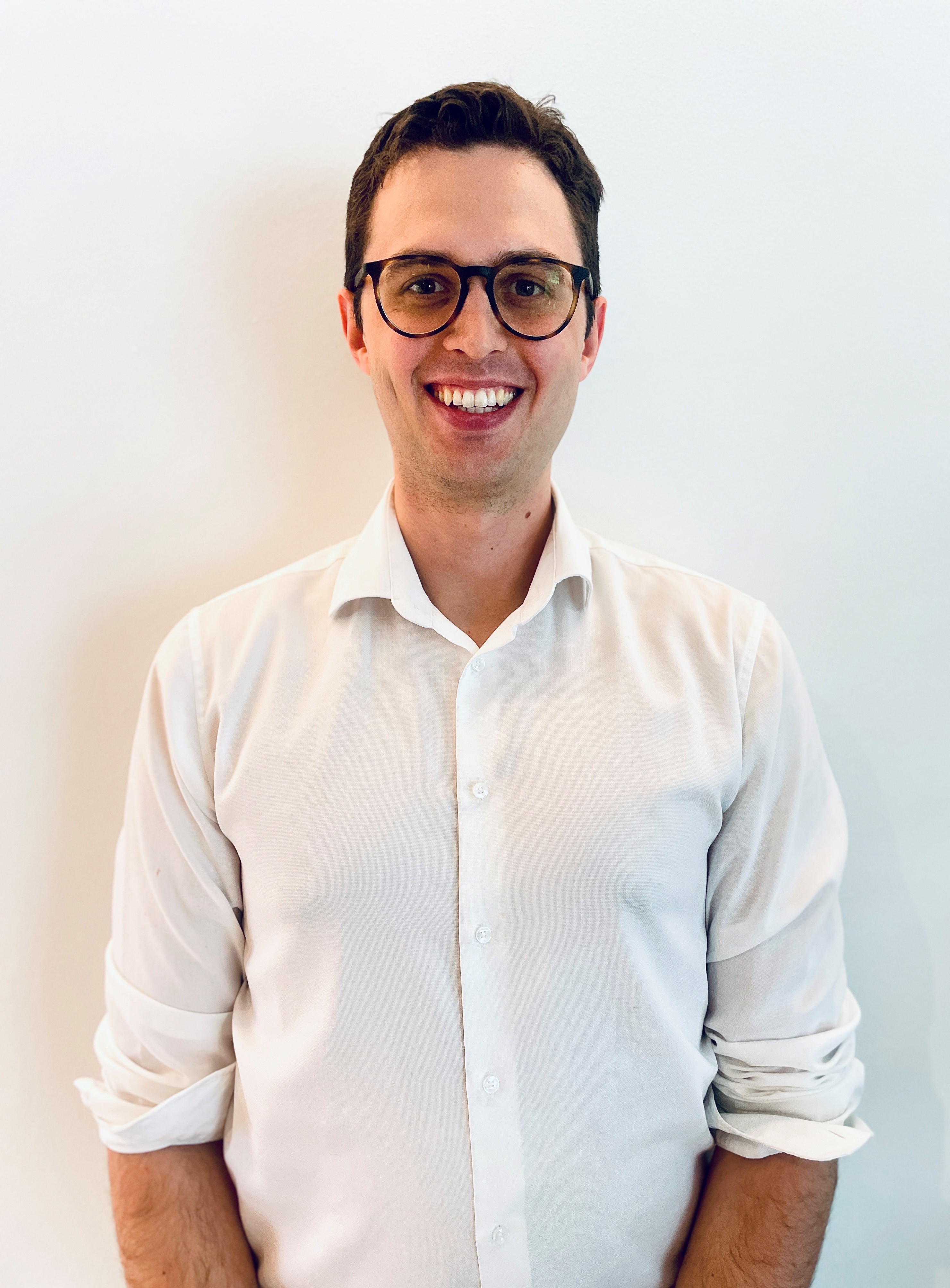 Portrait des Mitarbeiters Samuel Feichtenschlager der TREUHAND-UNION Salzburg