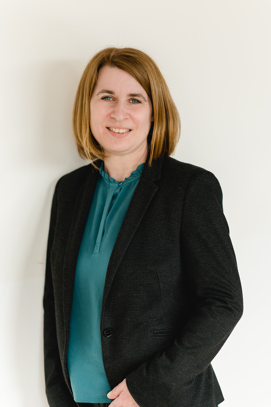 Portrait der Mitarbeiterin Edith Bogengruber der TREUHAND-UNION OÖ