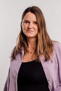 Portrait des Mitarbeiters Victoria Weber-Hamerle der TU-Partner KPS