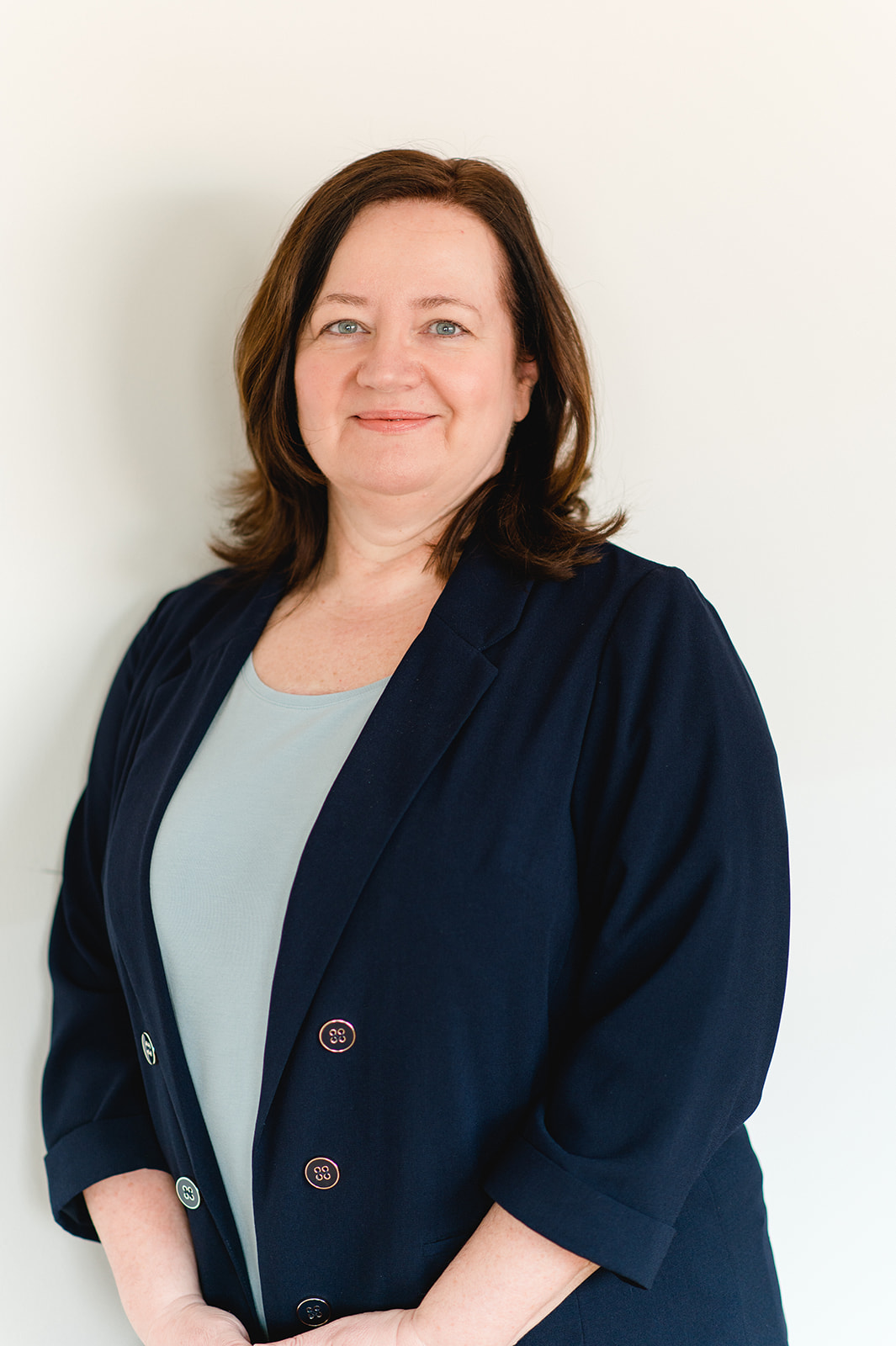 Portrait des Mitarbeiters Alexandra Altheim der TREUHAND-UNION OÖ