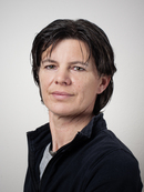 Portrait der Mitarbeiterin Elisabeth Zehl der TU-Partner Pfeiler