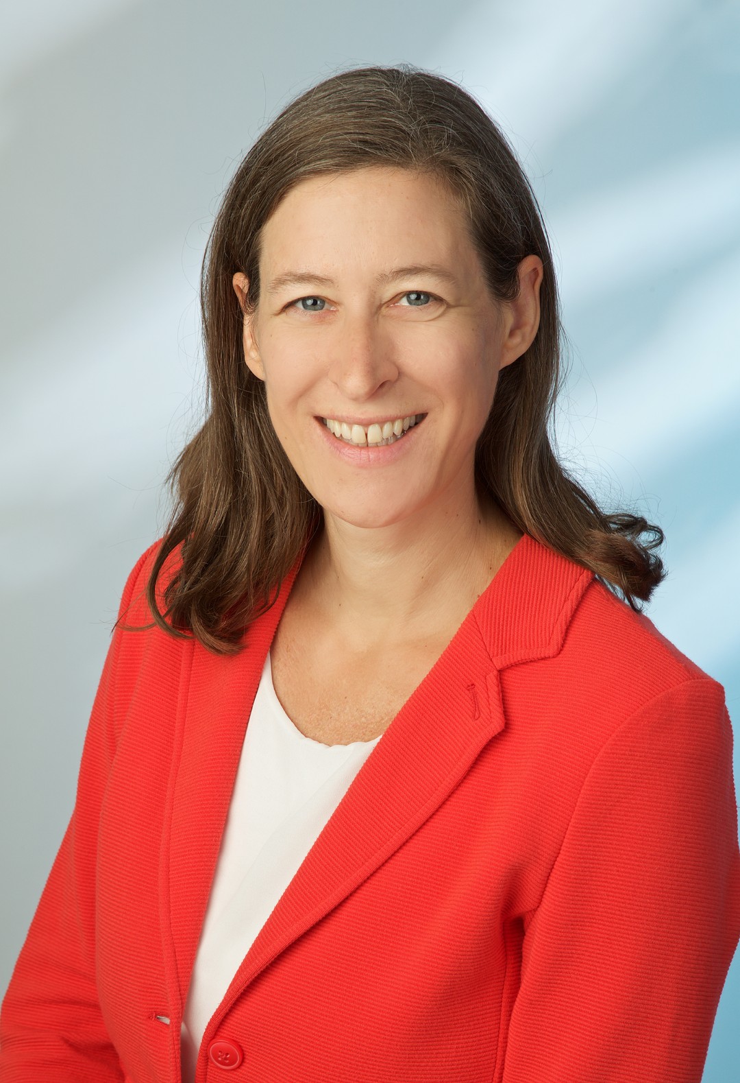 Portrait der Mitarbeiterin Monika Wendl der TREUHAND-UNION Baden