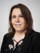 Portrait der Mitarbeiterin Michaela Hartl der TU-Partner Pfeiler