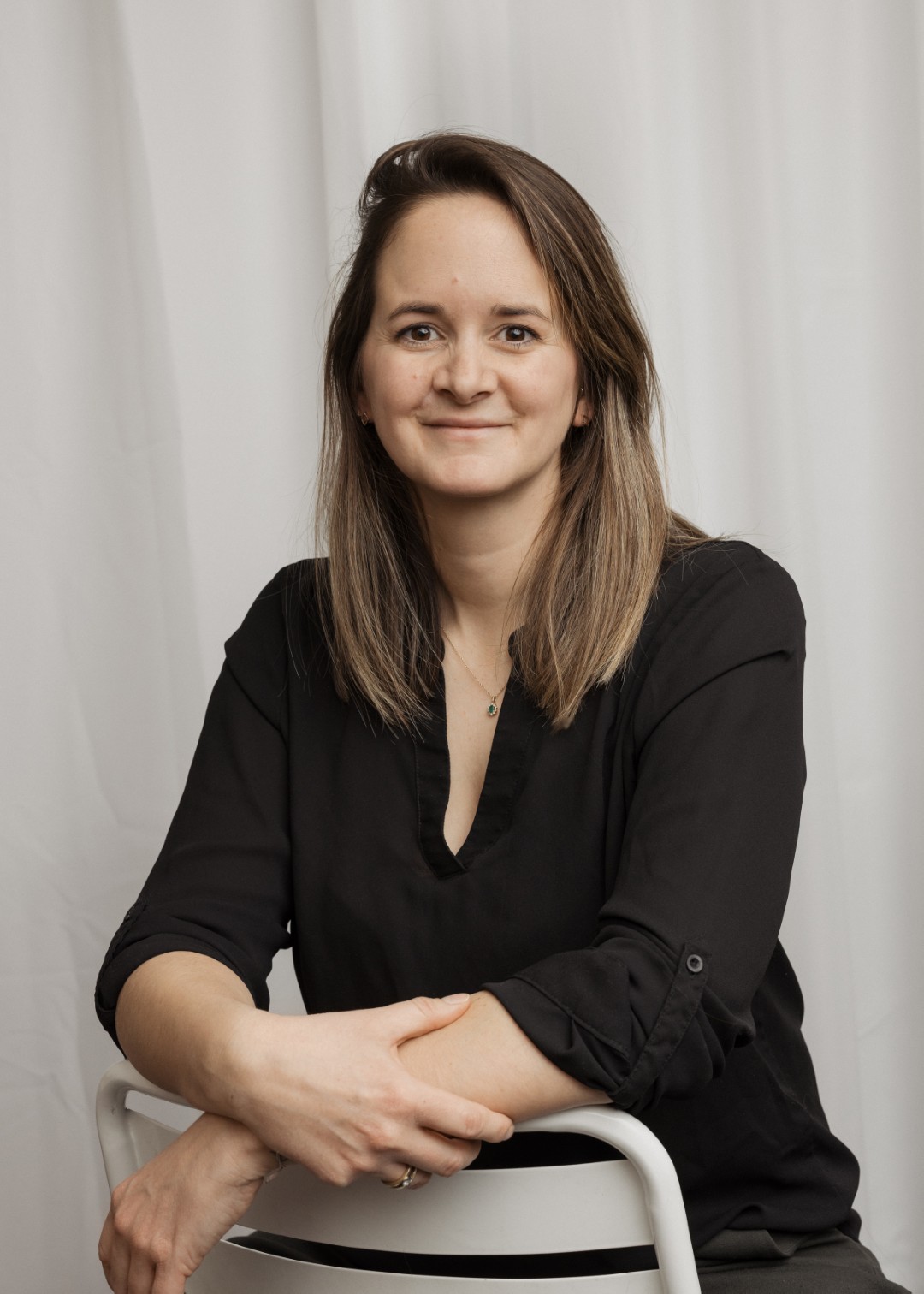 Portrait des Mitarbeiters Julia Schwarzmann der TREUHAND-UNION Innsbruck