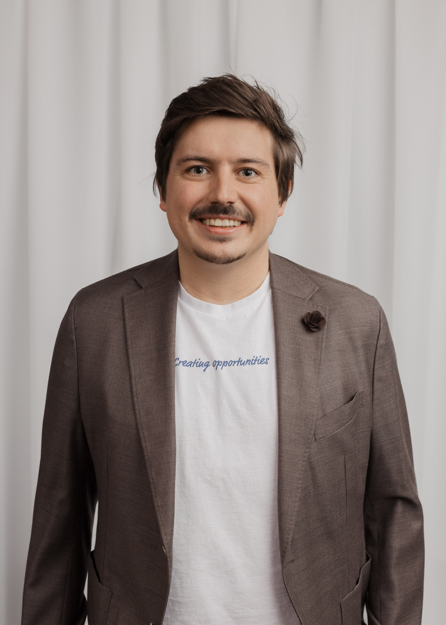 Portrait des Geschäftsführers Bernhard MESSNER der TREUHAND-UNION Innsbruck