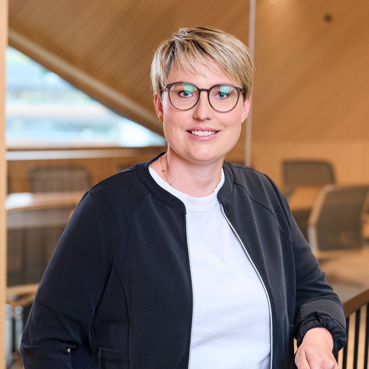 Portrait des Mitarbeiters Carina Greber der TU Vorarlberg Geser & Partner GmbH & Co KG