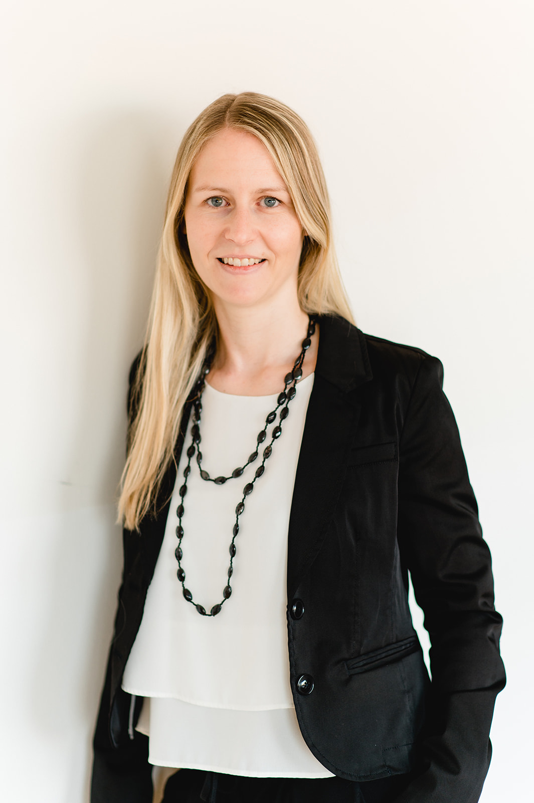 Portrait des Mitarbeiters Silke Gressenbauer der TREUHAND-UNION OÖ