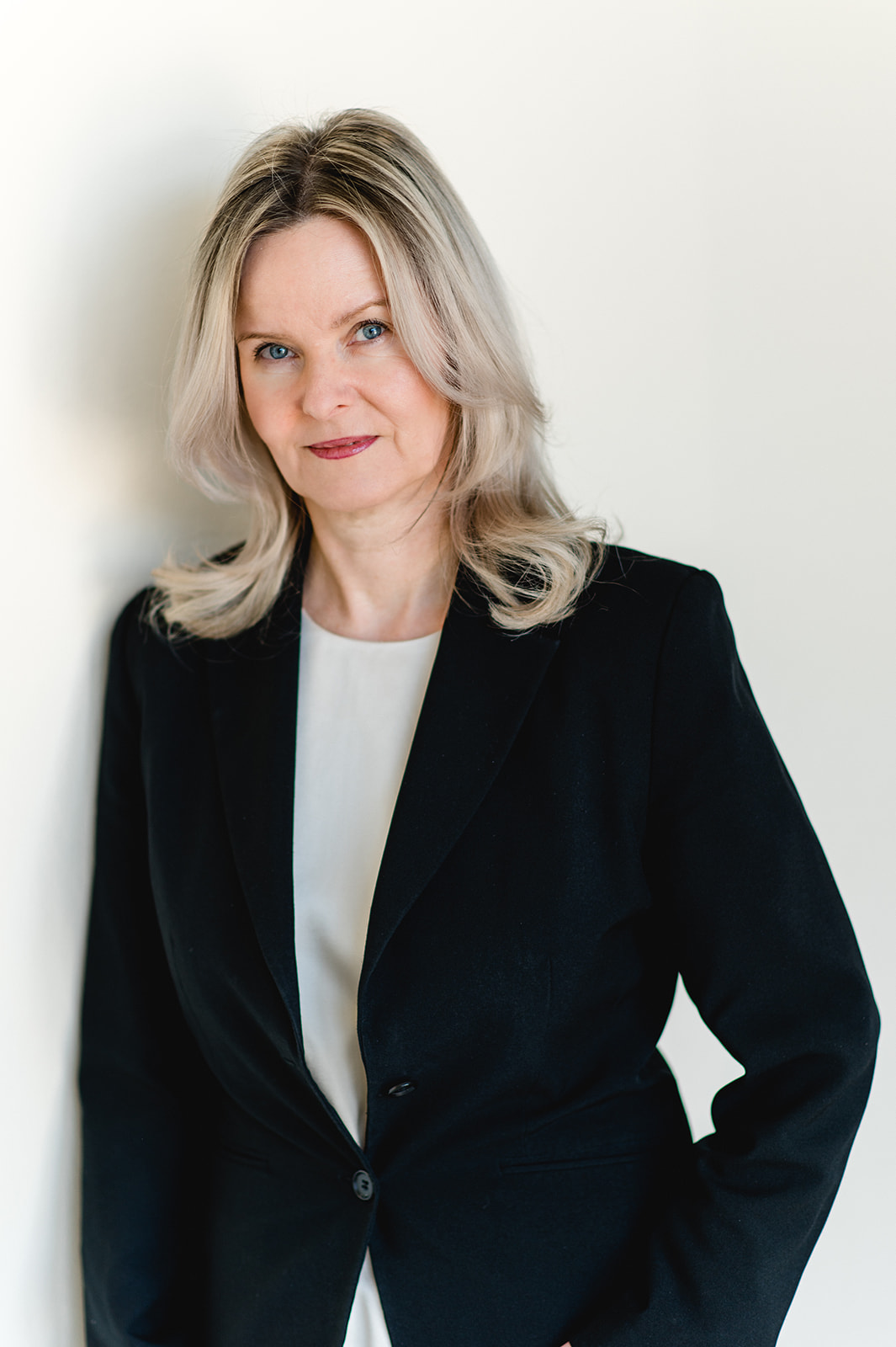 Portrait des Mitarbeiters Astrid Schickmair der TREUHAND-UNION OÖ