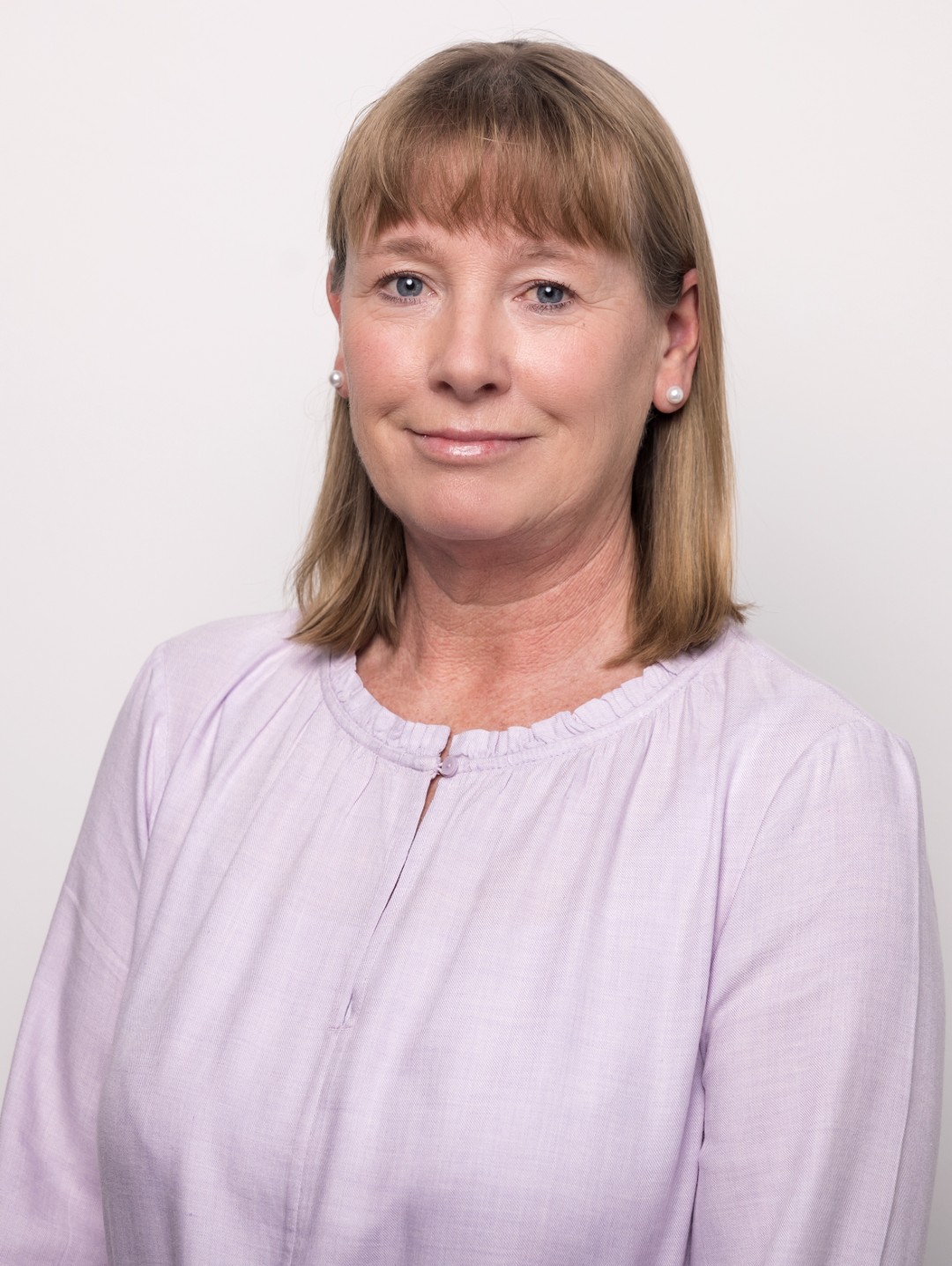 Portrait des Mitarbeiters Eva Laubichler der TREUHAND-UNION Salzburg