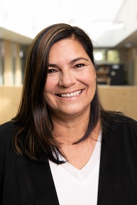 Portrait der Mitarbeiterin Sonja Stummvoll der TU-Partner KPS