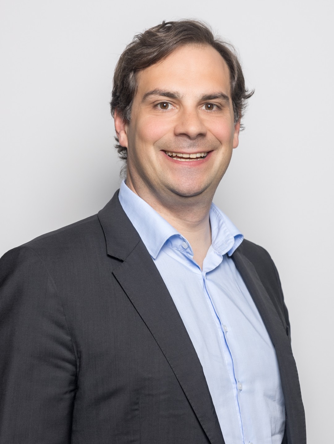 Portrait des Geschäftsführers Daniel König der TREUHAND-UNION Salzburg