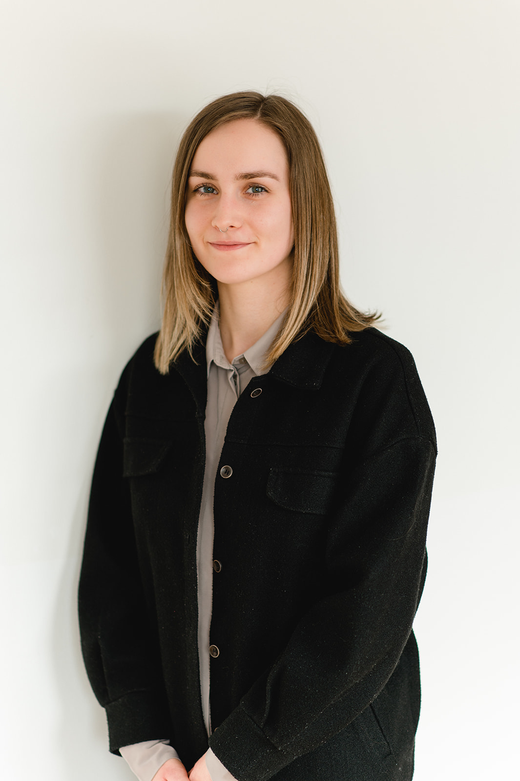 Portrait der Mitarbeiterin Ines Sonnleithner der TREUHAND-UNION OÖ