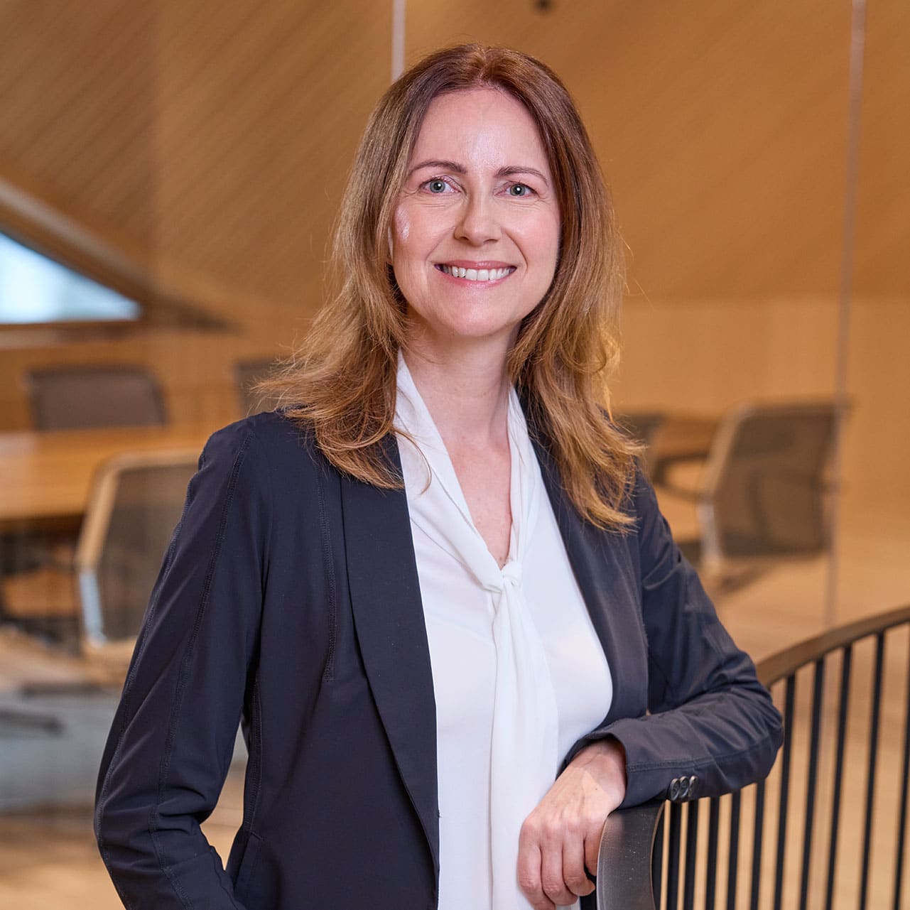 Portrait der Mitarbeiterin Michaela Sani der TU Vorarlberg Geser & Partner GmbH & Co KG