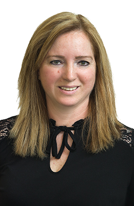 Portrait der Mitarbeiterin Beáta Nagyné Makkos der TREUHAND-UNION Neusiedl am See