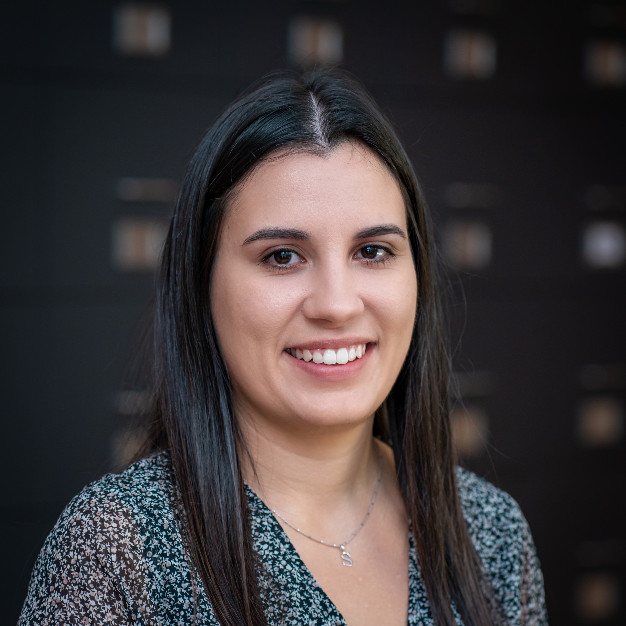 Portrait der Mitarbeiterin Sarah Rathswohl der TU-Partner Haydn