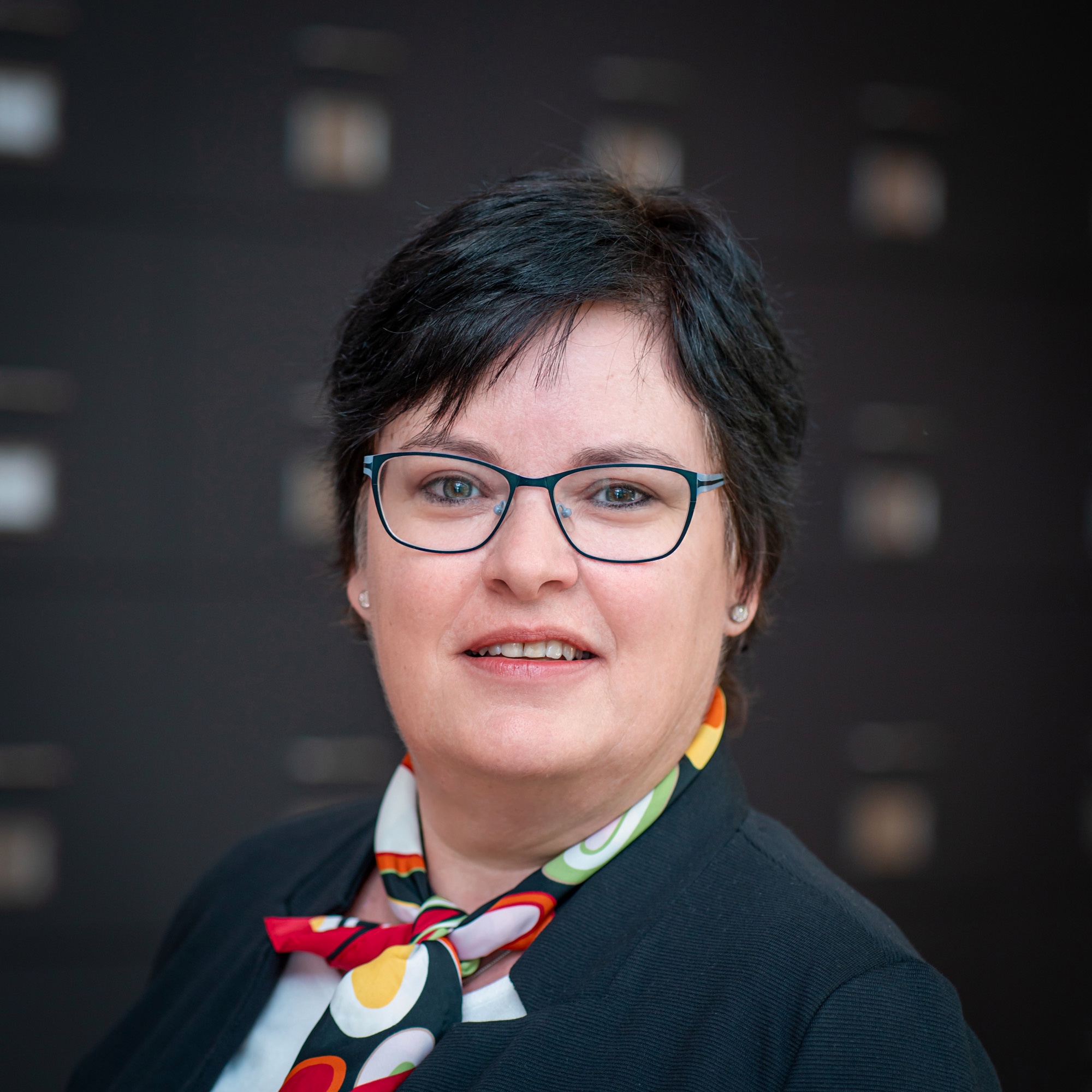 Portrait der Mitarbeiterin Doris Deix der TU-Partner Haydn