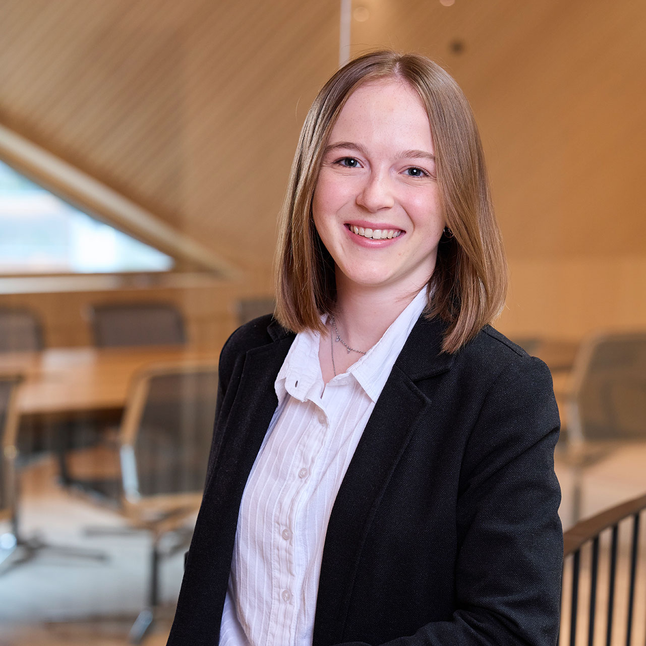 Portrait der Mitarbeiterin Soraya Bilgeri der TU Vorarlberg Geser & Partner GmbH & Co KG