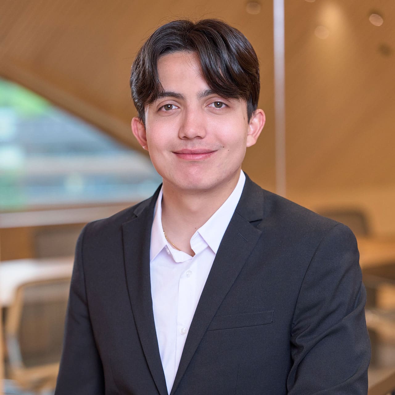 Portrait des Mitarbeiters Peter Thang  Winkler der TU Vorarlberg Geser & Partner GmbH & Co KG